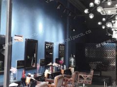  美发店闲置二楼出租。