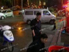 重餐饮轻餐饮都可以。人流量也比较多。开发小区，成熟小区都有