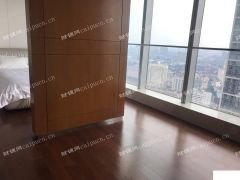 苏宁广场大平层工作室首选